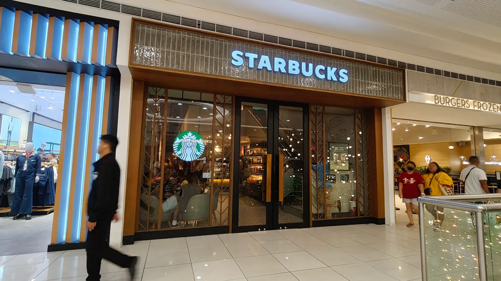 STARBUCKS COFFEE in SM City North EDSA